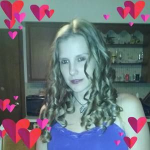 Meet your Posher, Selena